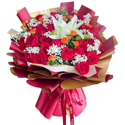 德宏33朵红玫瑰百合，爱如同花般绽放